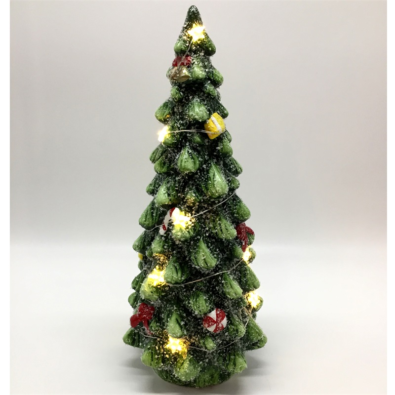 شجرة عيد الميلاد السيراميك مع ضوء الصمام